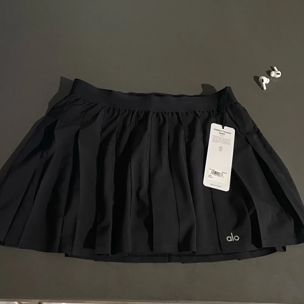 Alo yoga tennis skirt